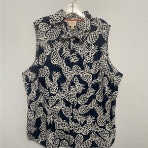 St. John's Bay Blue and White Patterned Top